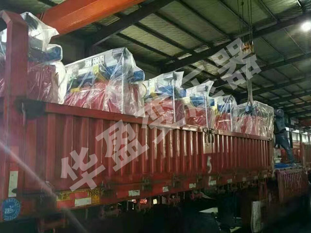 遂宁干式变压器发货现场
